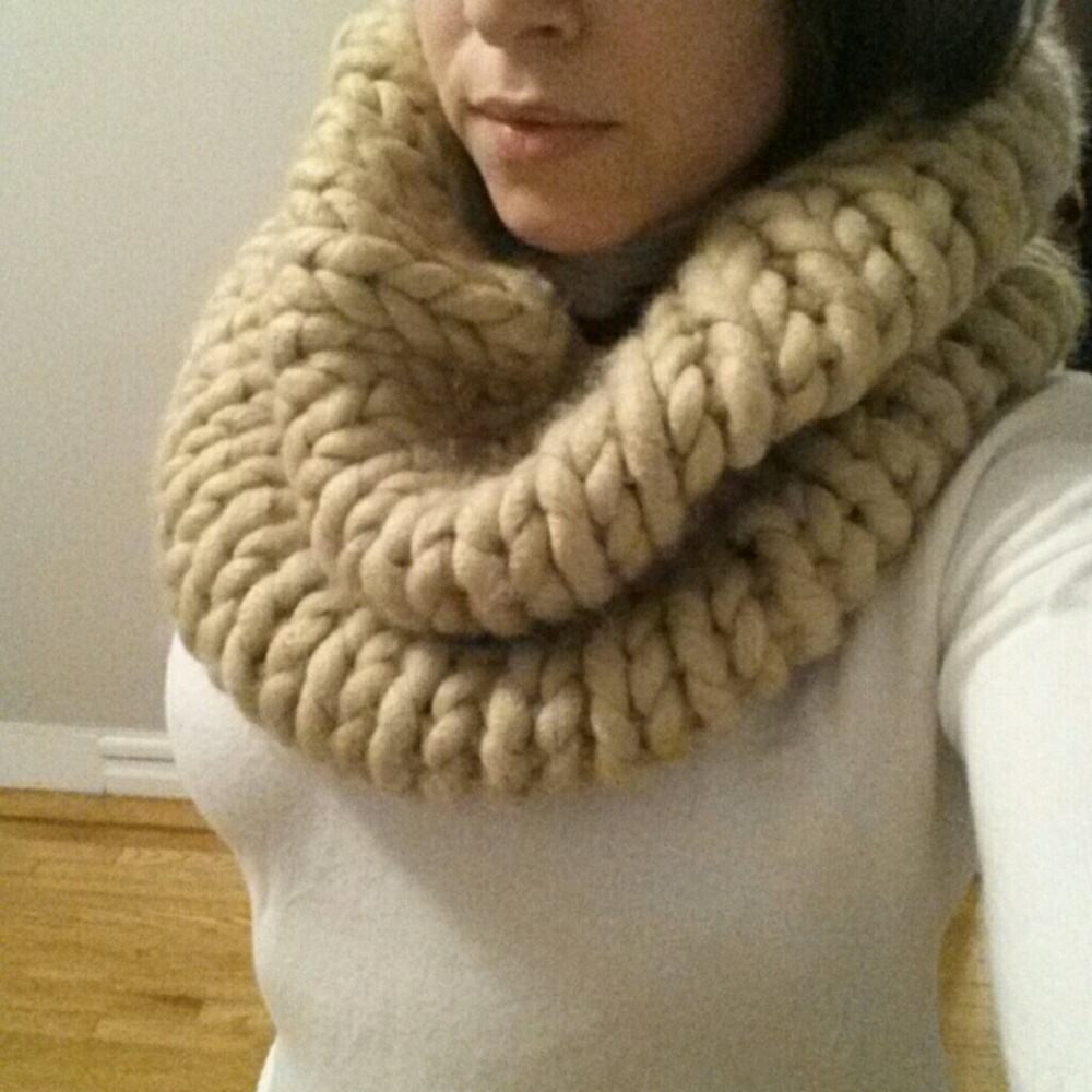 Cole Haan chunky infinity scarf